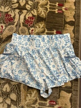 Free People Shorts! Size L